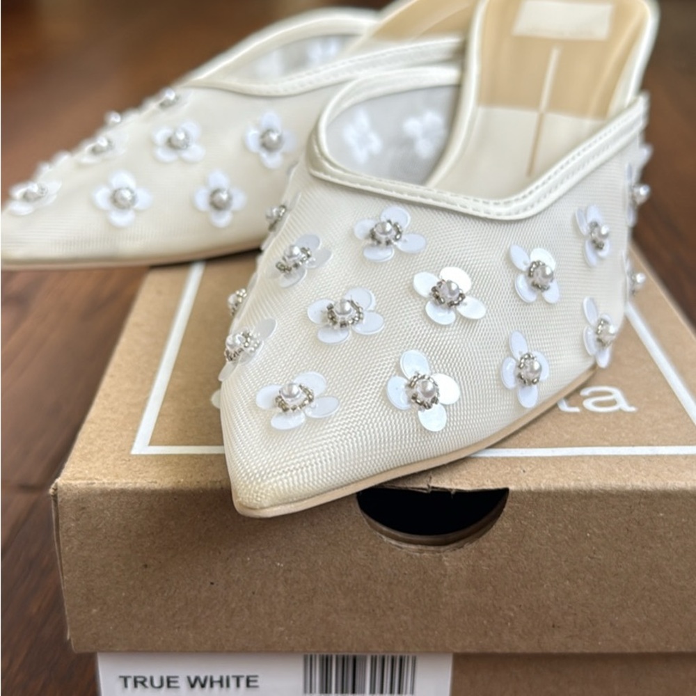 Dolce Vita Clara Pearl Kitten Heels